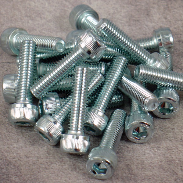 SOC/SCREWS-6X35mm PER 20